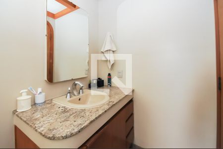 Apartamento à venda com 278m², 3 quartos e 3 vagas Apartamento à venda com 278m², 3 quartos e 3 vagasBanheiro da Suíte 1