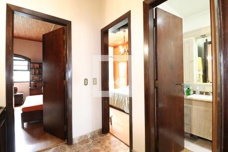 Casa à venda com 210m², 4 quartos e 5 vagasCorredor