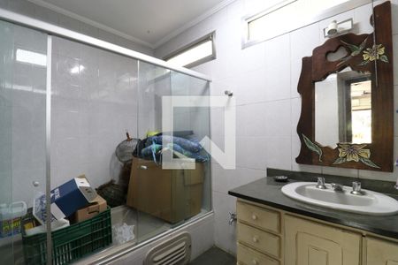 Casa à venda com 210m², 4 quartos e 5 vagasEdicula