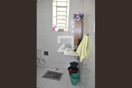 Casa à venda com 227m², 3 quartos e 3 vagasBanheiro de Serviço