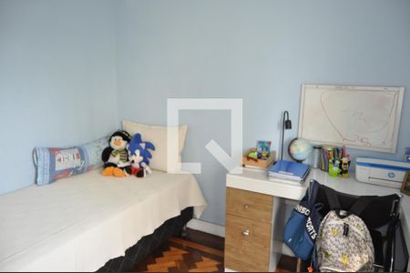 Casa à venda com 227m², 3 quartos e 3 vagasQuarto 2