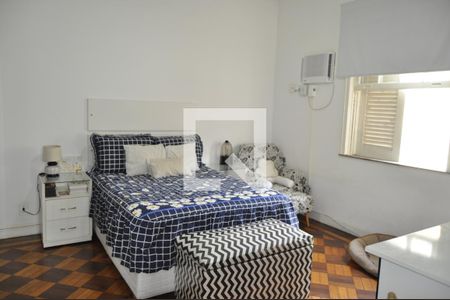 Casa à venda com 227m², 3 quartos e 3 vagasQuarto 4