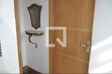 Casa à venda com 227m², 3 quartos e 3 vagasBanheiro 2