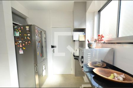 Apartamento à venda com 210m², 4 quartos e 3 vagas Apartamento à venda com 210m², 4 quartos e 3 vagasCozinha