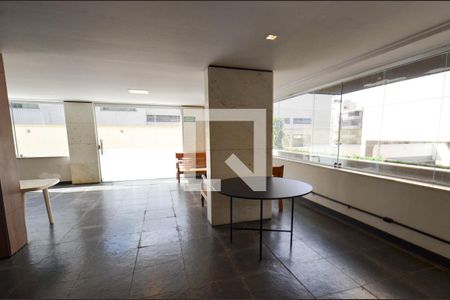 Apartamento à venda com 210m², 4 quartos e 3 vagas Apartamento à venda com 210m², 4 quartos e 3 vagasSalão de festas