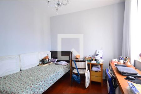 Apartamento à venda com 210m², 4 quartos e 3 vagas Apartamento à venda com 210m², 4 quartos e 3 vagasQuarto1