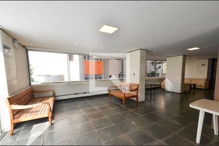 Apartamento à venda com 210m², 4 quartos e 3 vagas Apartamento à venda com 210m², 4 quartos e 3 vagasSalão de festas