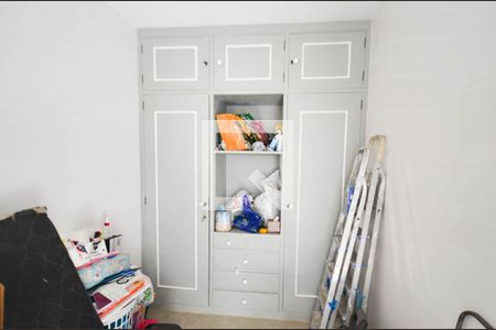 Apartamento à venda com 210m², 4 quartos e 3 vagas Apartamento à venda com 210m², 4 quartos e 3 vagasArea serviço