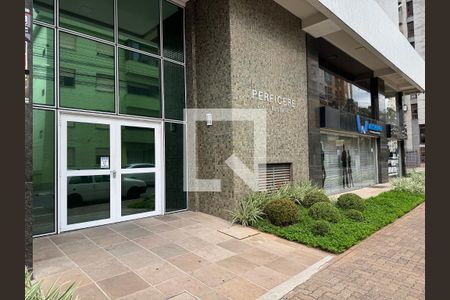 Apartamento à venda com 157m², 2 quartos e 3 vagas Apartamento à venda com 157m², 2 quartos e 3 vagasFachada