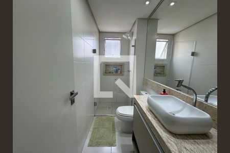 Apartamento à venda com 157m², 2 quartos e 3 vagas Apartamento à venda com 157m², 2 quartos e 3 vagasBanheiro