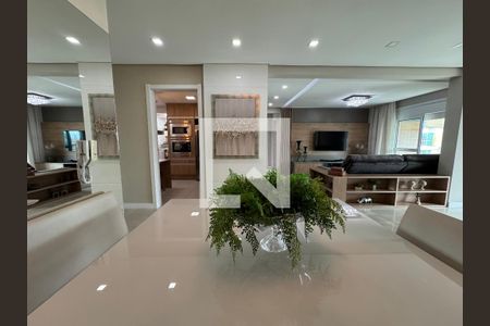 Apartamento à venda com 157m², 2 quartos e 3 vagas Apartamento à venda com 157m², 2 quartos e 3 vagasSala