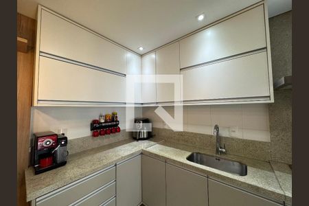 Apartamento à venda com 157m², 2 quartos e 3 vagas Apartamento à venda com 157m², 2 quartos e 3 vagasCozinha