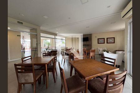 Apartamento à venda com 157m², 2 quartos e 3 vagas Apartamento à venda com 157m², 2 quartos e 3 vagasÁrea comum