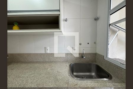 Apartamento à venda com 157m², 2 quartos e 3 vagas Apartamento à venda com 157m², 2 quartos e 3 vagasCozinha