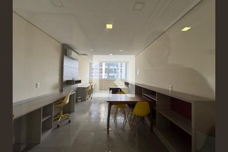 Apartamento à venda com 157m², 2 quartos e 3 vagas Apartamento à venda com 157m², 2 quartos e 3 vagasÁrea comum