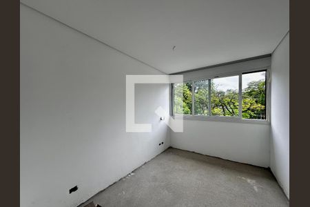 Casa de condomínio à venda com 496m², 4 quartos e 4 vagasSuíte 3