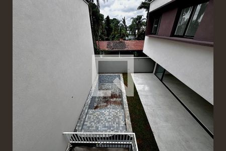 Casa de condomínio à venda com 486m², 4 quartos e 4 vagasVista Suíte 3