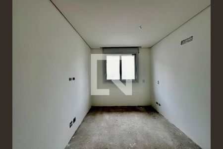 Casa de condomínio à venda com 486m², 4 quartos e 4 vagasSuíte 2