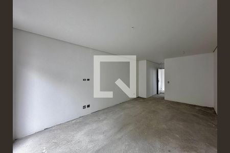 Casa de condomínio à venda com 486m², 4 quartos e 4 vagasSuíte 3