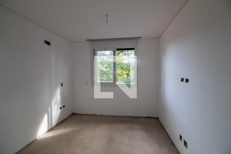 Casa à venda com 581m², 4 quartos e 4 vagasSuíte 2