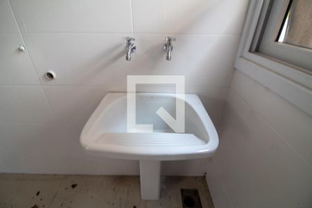 Casa à venda com 581m², 4 quartos e 4 vagasÁrea de Serviço