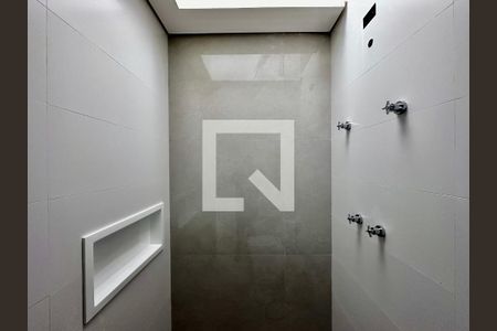 Casa de condomínio à venda com 531m², 4 quartos e 4 vagasBanheiro Suíte 2