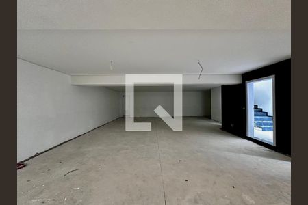 Casa de condomínio à venda com 531m², 4 quartos e 4 vagasGaragem