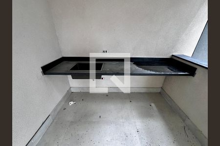 Casa de condomínio à venda com 531m², 4 quartos e 4 vagasQuintal