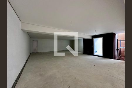 Casa de condomínio à venda com 531m², 4 quartos e 4 vagasGaragem