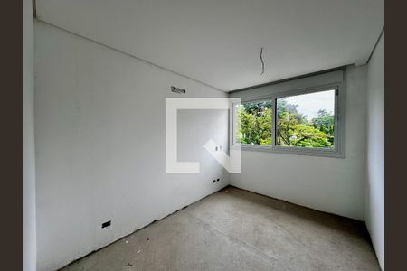 Casa de condomínio à venda com 531m², 4 quartos e 4 vagasSuíte 2