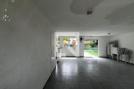 Apartamento à venda com 43m², 2 quartos e 1 vaga Apartamento à venda com 43m², 2 quartos e 1 vagaSalão de Festas