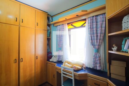 Casa à venda com 250m², 4 quartos e 4 vagasQuarto 2