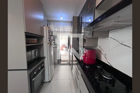Apartamento à venda com 90m², 2 quartos e 2 vagas Apartamento à venda com 90m², 2 quartos e 2 vagascozinha
