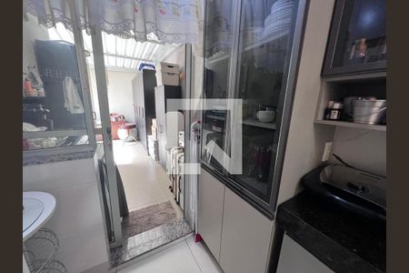 Apartamento à venda com 90m², 2 quartos e 2 vagas Apartamento à venda com 90m², 2 quartos e 2 vagasÁrea de Serviço