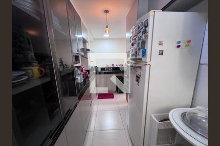 Apartamento à venda com 90m², 2 quartos e 2 vagas Apartamento à venda com 90m², 2 quartos e 2 vagascozinha