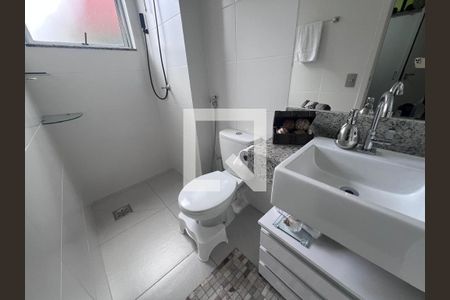 Apartamento à venda com 90m², 2 quartos e 2 vagas Apartamento à venda com 90m², 2 quartos e 2 vagasbanho