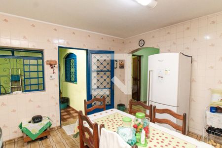 Casa à venda com 148m², 4 quartos e 1 vagaCozinha