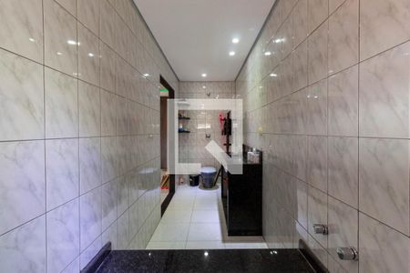 Casa para alugar com 200m², 5 quartos e 2 vagas Casa para alugar com 200m², 5 quartos e 2 vagasBanheiro da Suíte