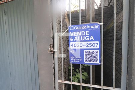 Casa à venda com 125m², 2 quartos e 3 vagasFachada e placa