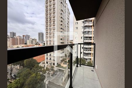 Apartamento à venda com 52m², 2 quartos e 1 vaga Apartamento à venda com 52m², 2 quartos e 1 vagaSacada Quarto 1