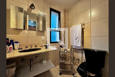 Apartamento à venda com 60m², 1 quarto e 1 vaga Apartamento à venda com 60m², 1 quarto e 1 vagaBanheiro