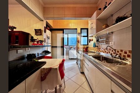 Apartamento à venda com 60m², 1 quarto e 1 vaga Apartamento à venda com 60m², 1 quarto e 1 vagaCozinha
