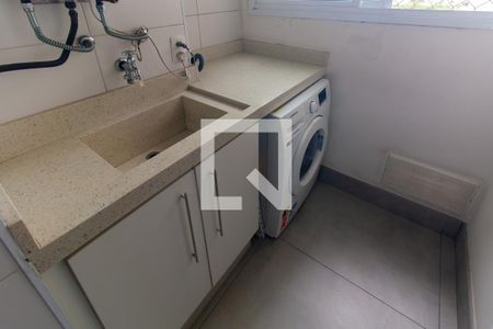 Apartamento à venda com 77m², 2 quartos e 1 vaga Apartamento à venda com 77m², 2 quartos e 1 vagaÁrea de Serviço