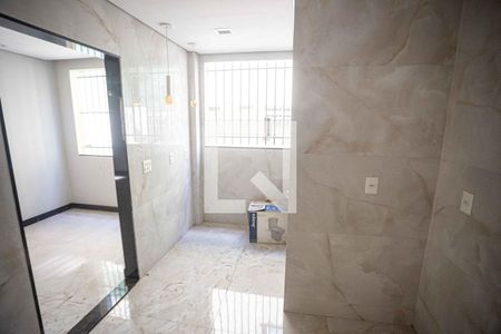 Apartamento à venda com 70m², 3 quartos e sem vaga Apartamento à venda com 70m², 3 quartos e sem vagaCozinha e Área de Serviço