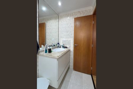Apartamento à venda com 134m², 3 quartos e 2 vagasBanheiro da Suíte 1