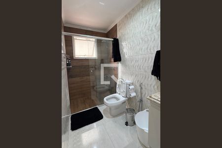 Apartamento à venda com 134m², 3 quartos e 2 vagasBanheiro da Suíte 1