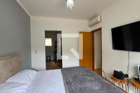 Apartamento à venda com 134m², 3 quartos e 2 vagasSuíte 1