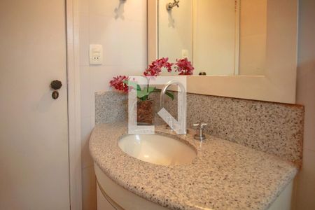 Apartamento à venda com 278m², 5 quartos e 3 vagasBanheiro