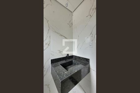 Apartamento à venda com 109m², 2 quartos e 1 vaga Apartamento à venda com 109m², 2 quartos e 1 vagaBanheiro