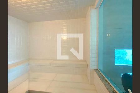 Apartamento à venda com 172m², 4 quartos e 4 vagas Apartamento à venda com 172m², 4 quartos e 4 vagasÁrea comum